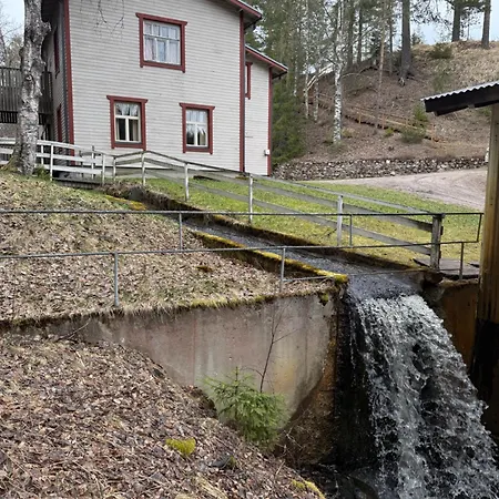 Oronmyllyn Leiri- Ja Kurssikeskus Apart Otel *